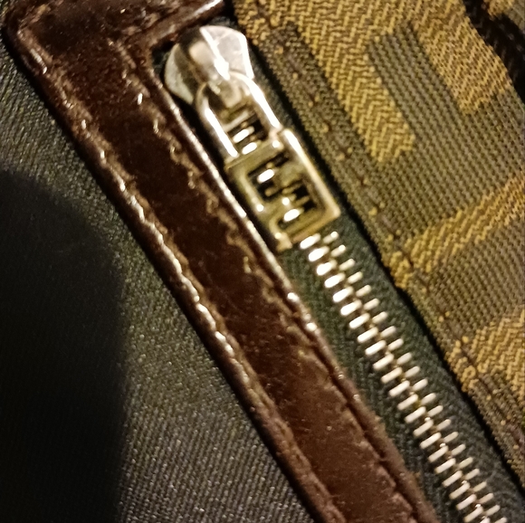 Fendi Zucca Shoulder Bag - Picture 4 of 16